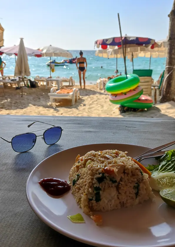 Fried rice with chicken and mixed vegetables at Koh Larn Island, Pattaya